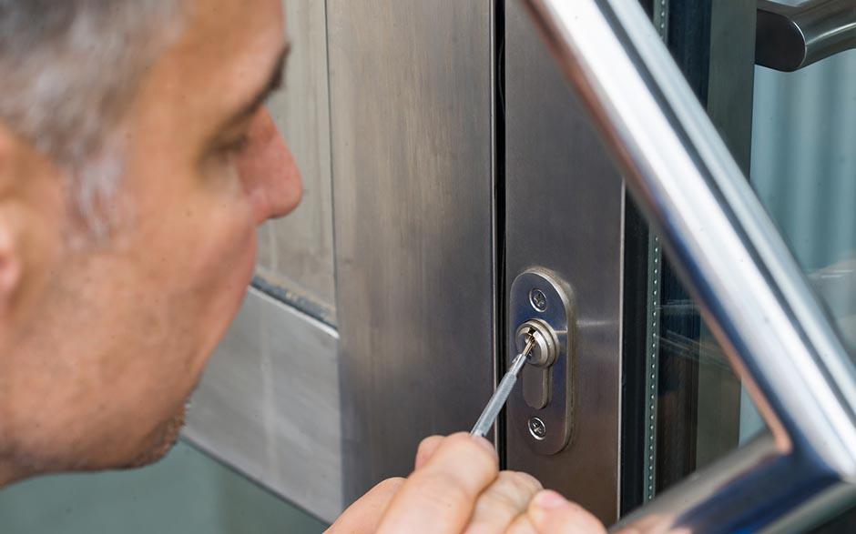 comment ouvrir une porte sans clé Bussy-Saint-Georges